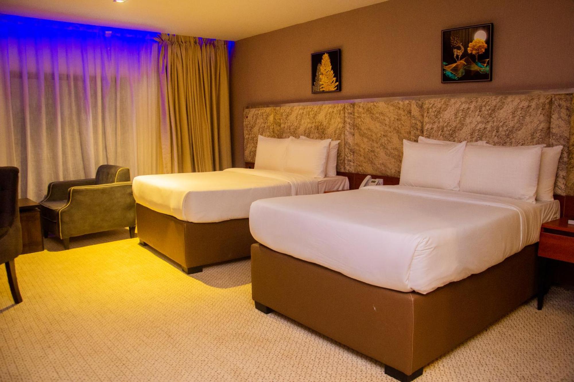 Boulevard Owerri Hotel Dış mekan fotoğraf