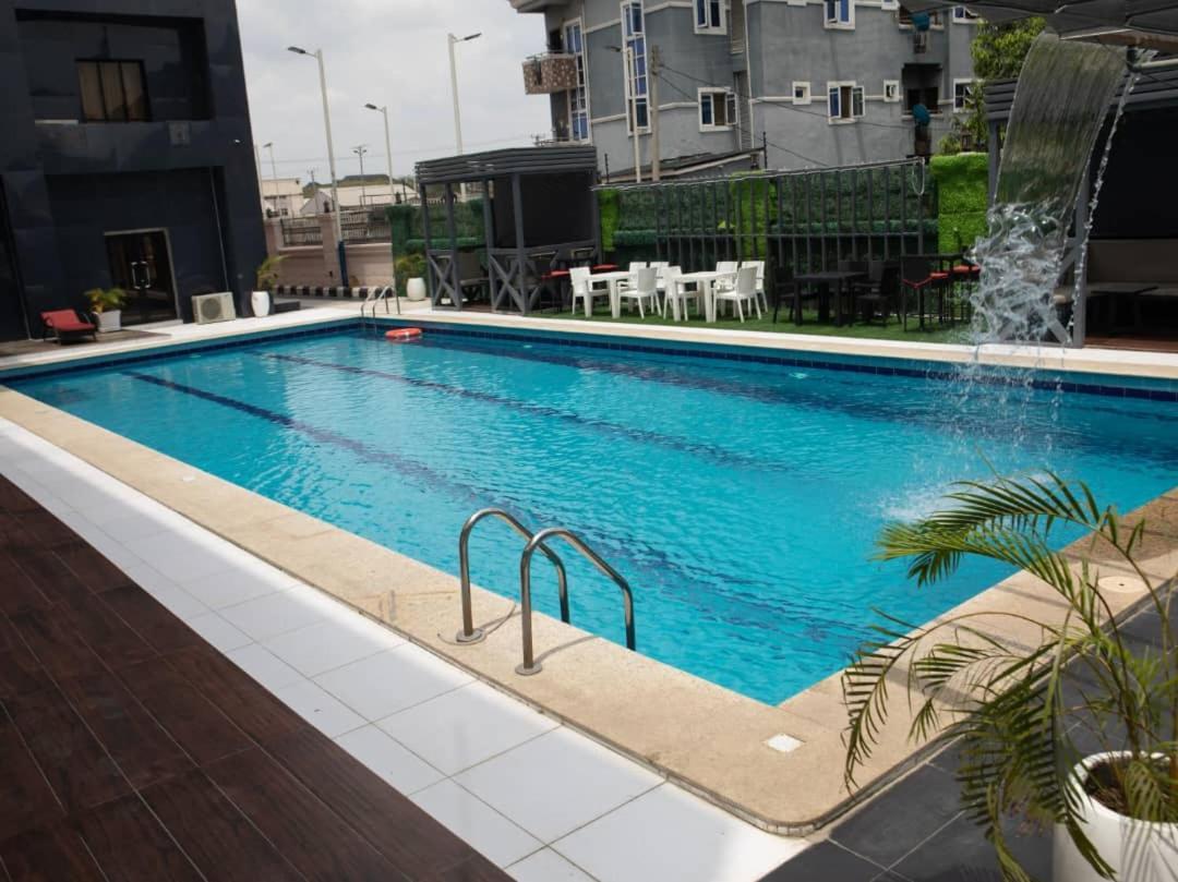 Boulevard Owerri Hotel Dış mekan fotoğraf